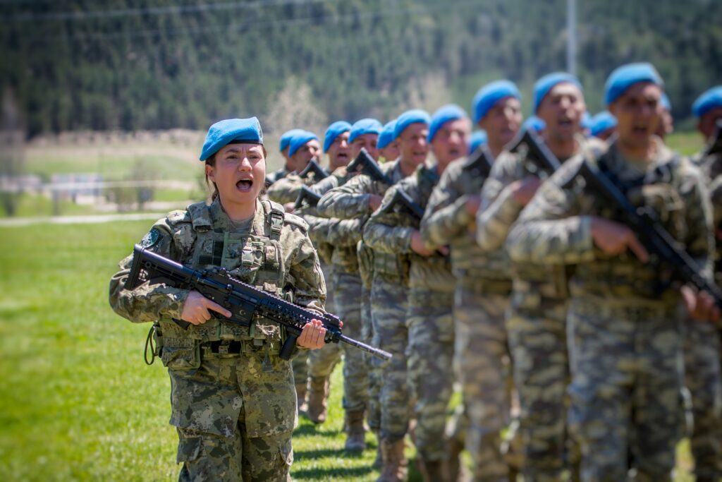 Türk Kadınları ve Vatan Savunması