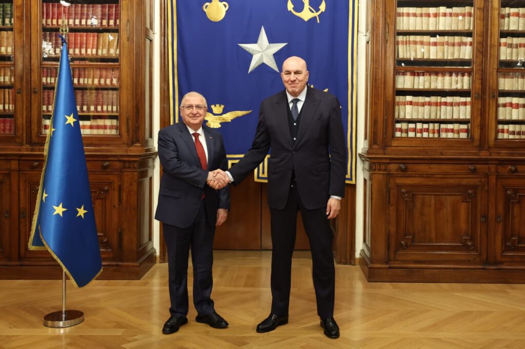 Güler ve Crosetto Görüştü