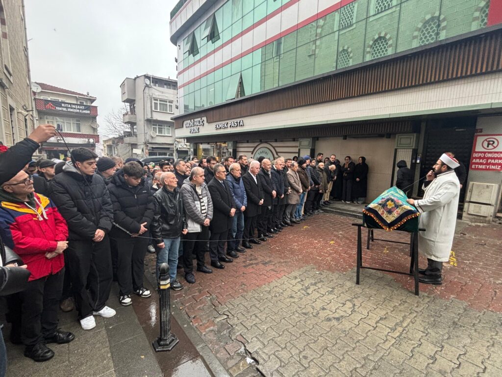 Kenan Kıran’ın Annesi Vefat Etti