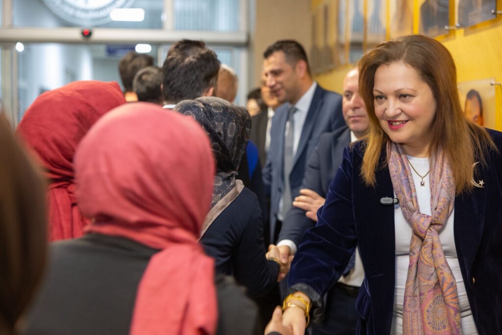 Bayramlaşma ve Çalışma Vurgusu