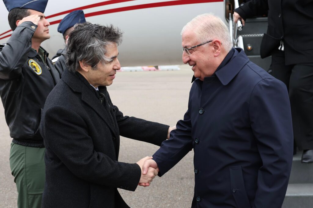 Bakan Güler Londra’ya Gitti