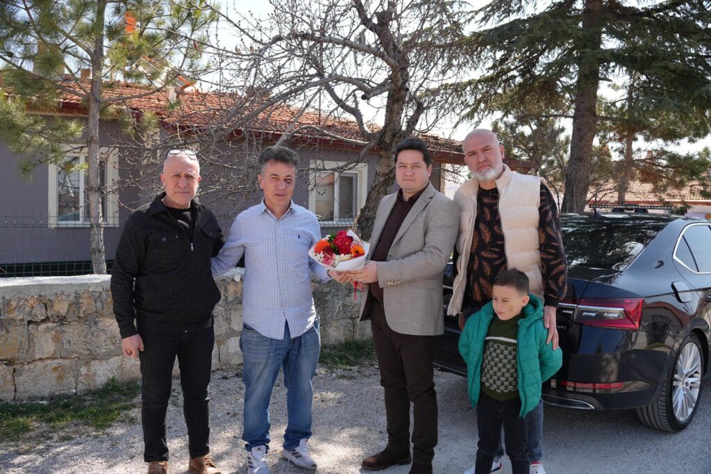 Başkan Aynacı’dan Teknik Direktör Fehmi Teke’ye Geçmiş Olsun Ziyareti