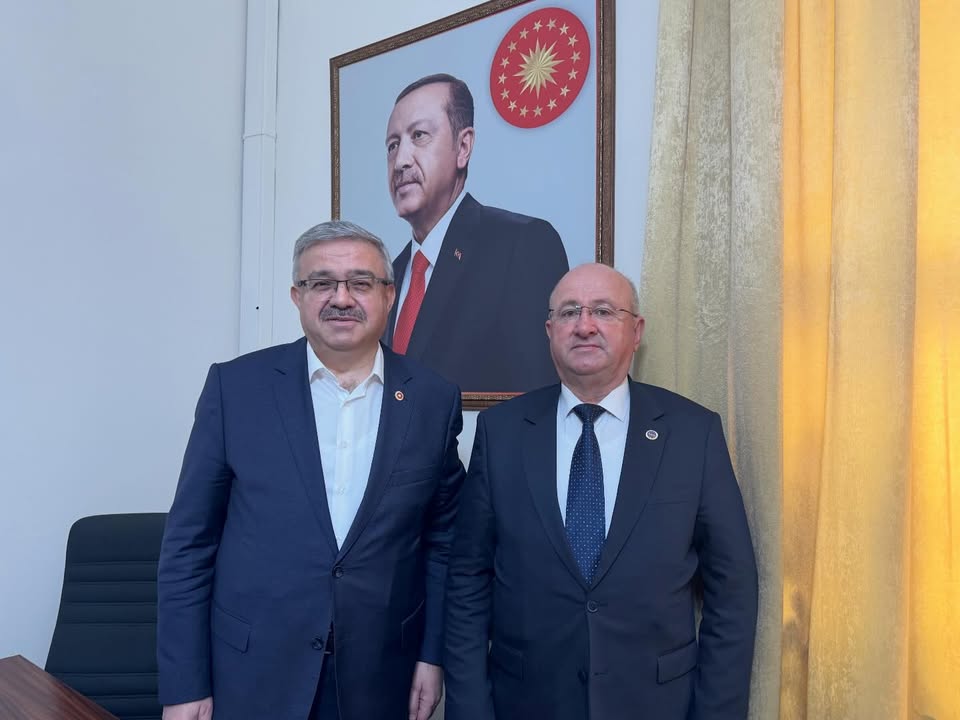 TBMM’de Sinanpaşa Serban Belediye Başkanı Ünal Çelikkol’a Ziyaret