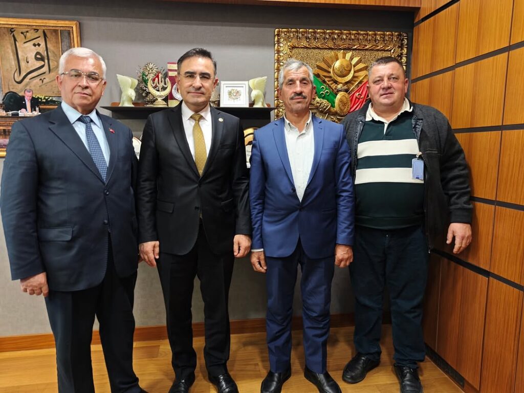 Afyonkarahisar AK Parti Milletvekili Doktor Hasan Arslan’dan Nazik Ziyaret