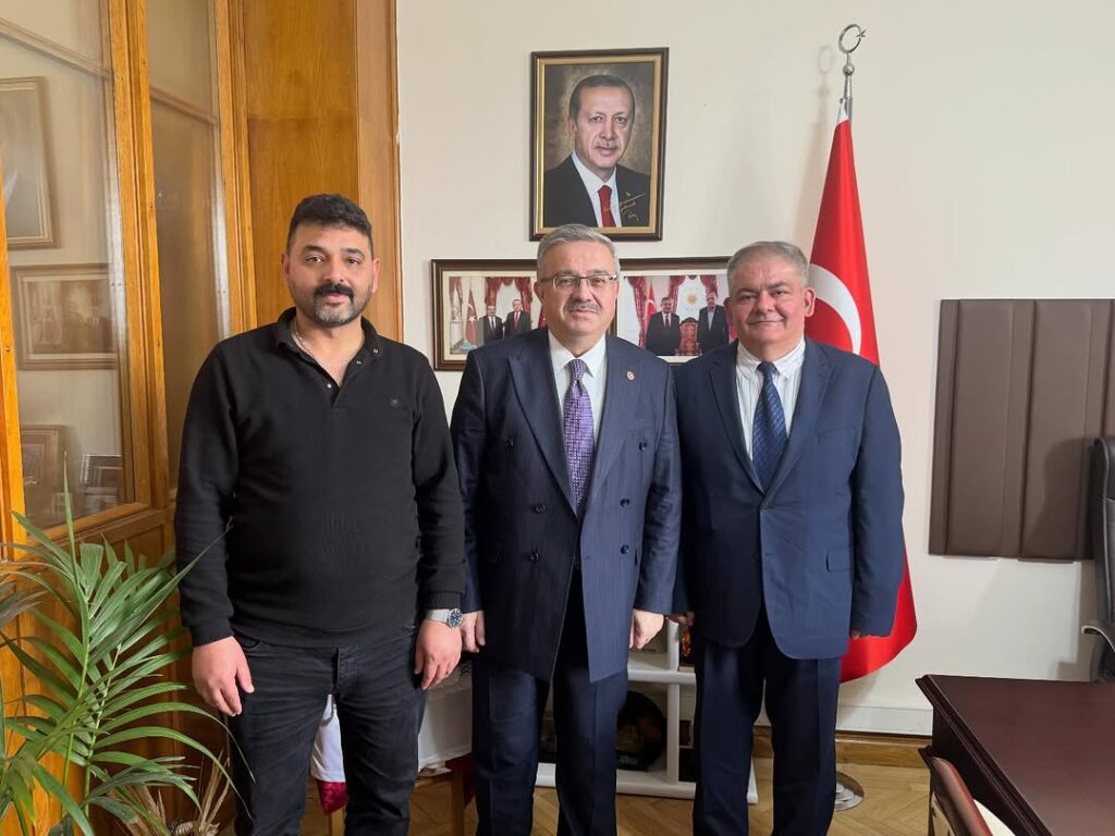 Ak Parti Milletvekili İbrahim Yurdunuseven, Balıkesir DSİ 25. Bölge Müdürlüğü 18. Sondaj Şube Müdürü Mustafa İlman’ı TBMM’de Ağırladı