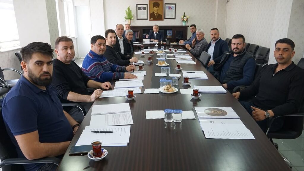 Şuhut Belediyesi Nisan ayı olağan meclis toplantısı, Şuhut Belediye Başkanı Muhittin Özaşkın…