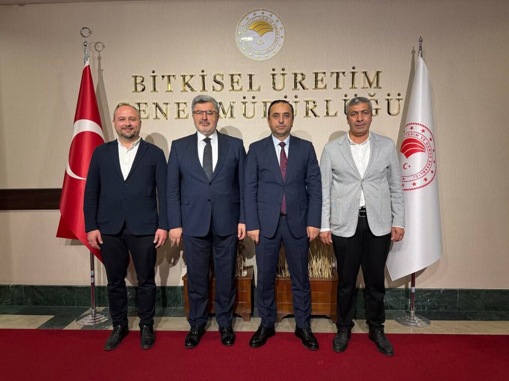 Tarım Bakanlığı Bitkisel Üretim Genel Müdürü Uğur Erdem Sultandağı’nda İncelemelerde Bulundu