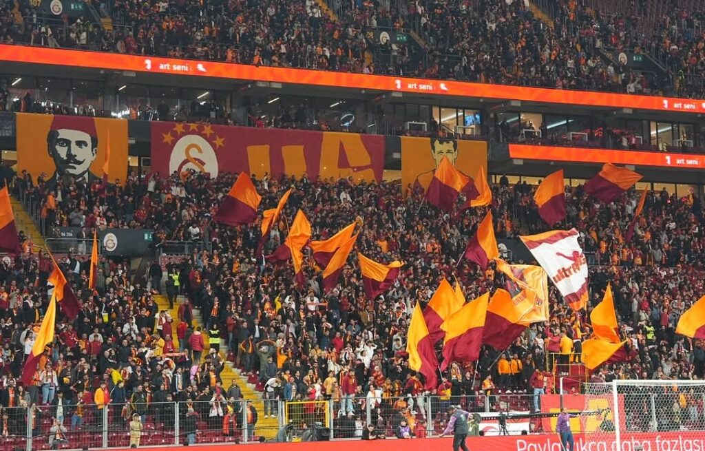 Galatasaray Taraftarı Takımını Next Level’a Taşımak İçin Hazır