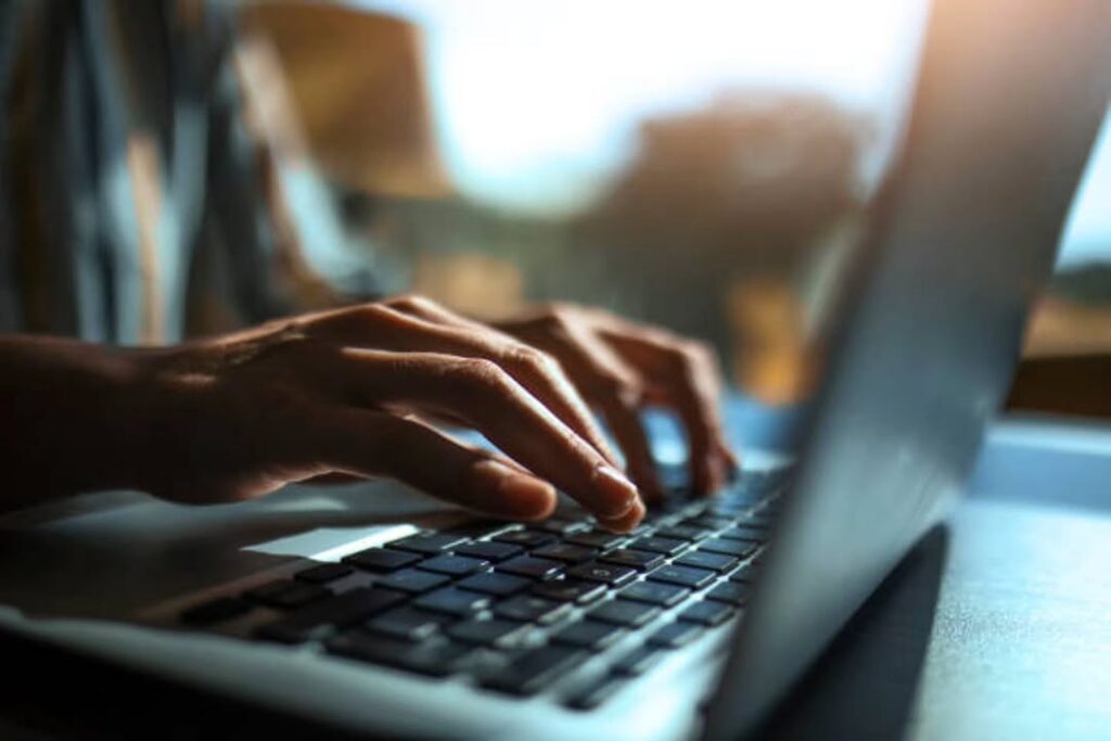 Afyonkarahisarlı Gençler İnternet Klavye Şampiyonasında Zirvede