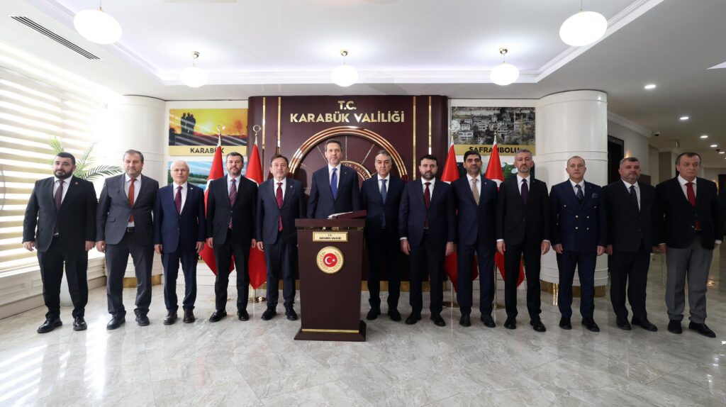 Bakan Bayraktar Karabük’te
