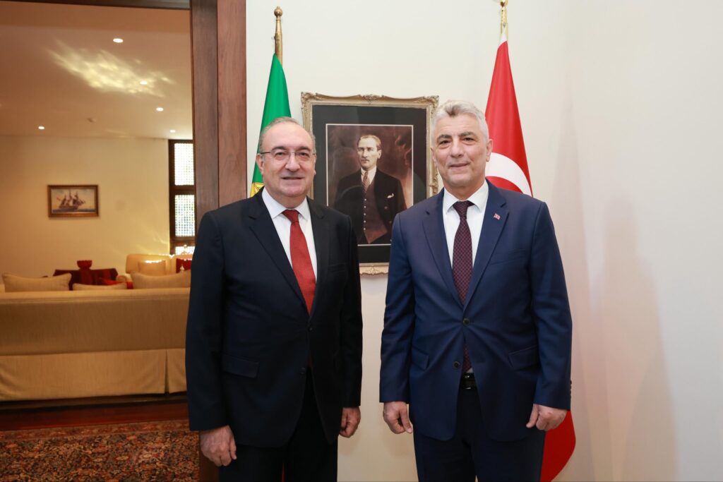Türkiye ve Portekiz İlişkileri Güçleniyor