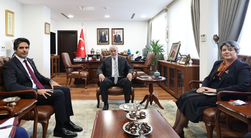 Qatar Büyükelçisi, Türkiye’de Courtesi Ziyareti Gerçekleştirdi