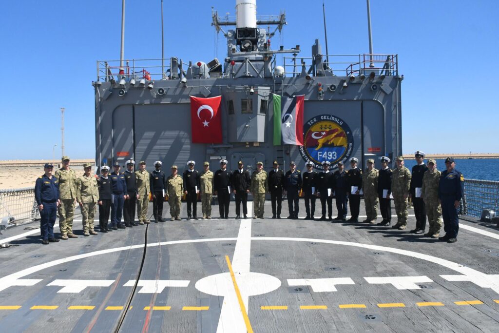 Türk Donanması, Libya Deniz Akademisi’ne Eğitim Verdi