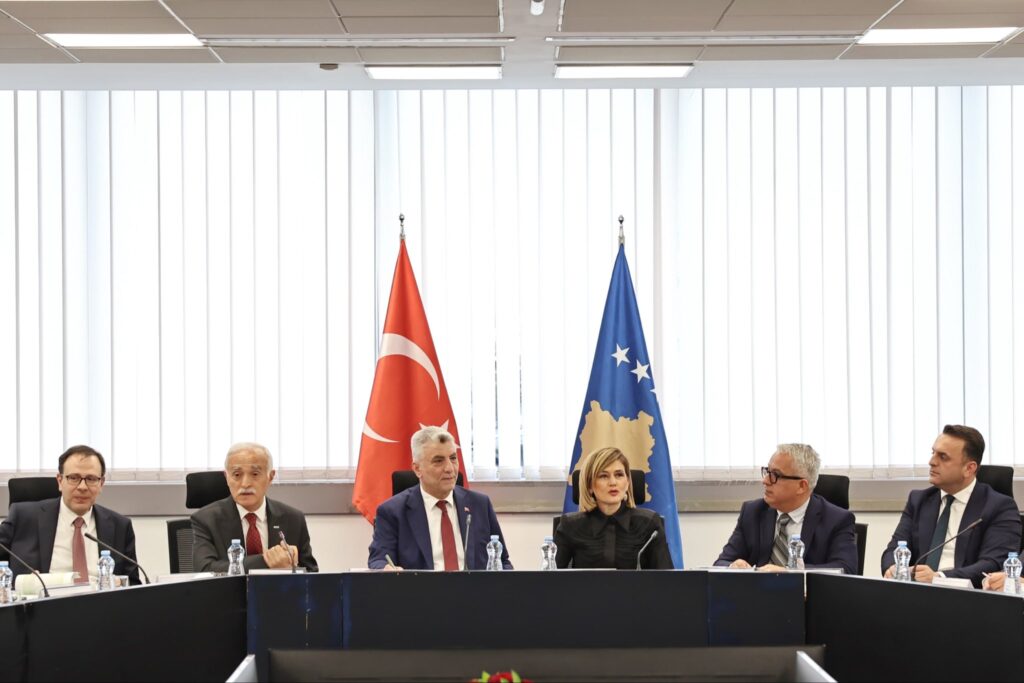 Türkiye ve Kosova’da Ticaret ve Yatırım Fırsatları Görüşüldü