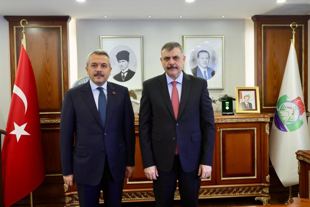 İçişleri Bakanı Rize’de Valilik Ziyareti Gerçekleştirdi