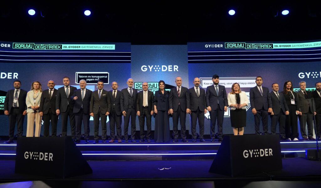 Ömer Bulut, Gayrimenkul Zirvesi’nde konuştu