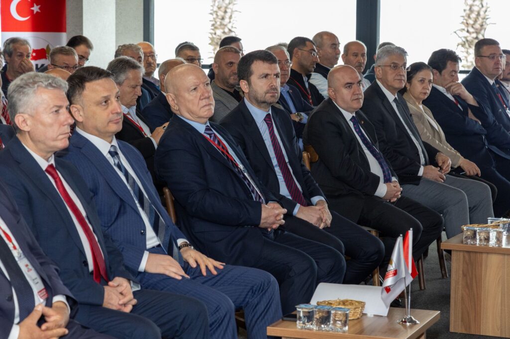 TGK Kocaeli’nde Toplandı: Gazeteciler Meslek Yasası İstiyor