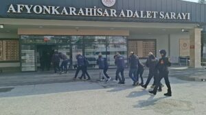 SON DAKİKA: AFYON MERKEZLİ DEAŞ OPERASYONU! 5 TUTUKLAMA