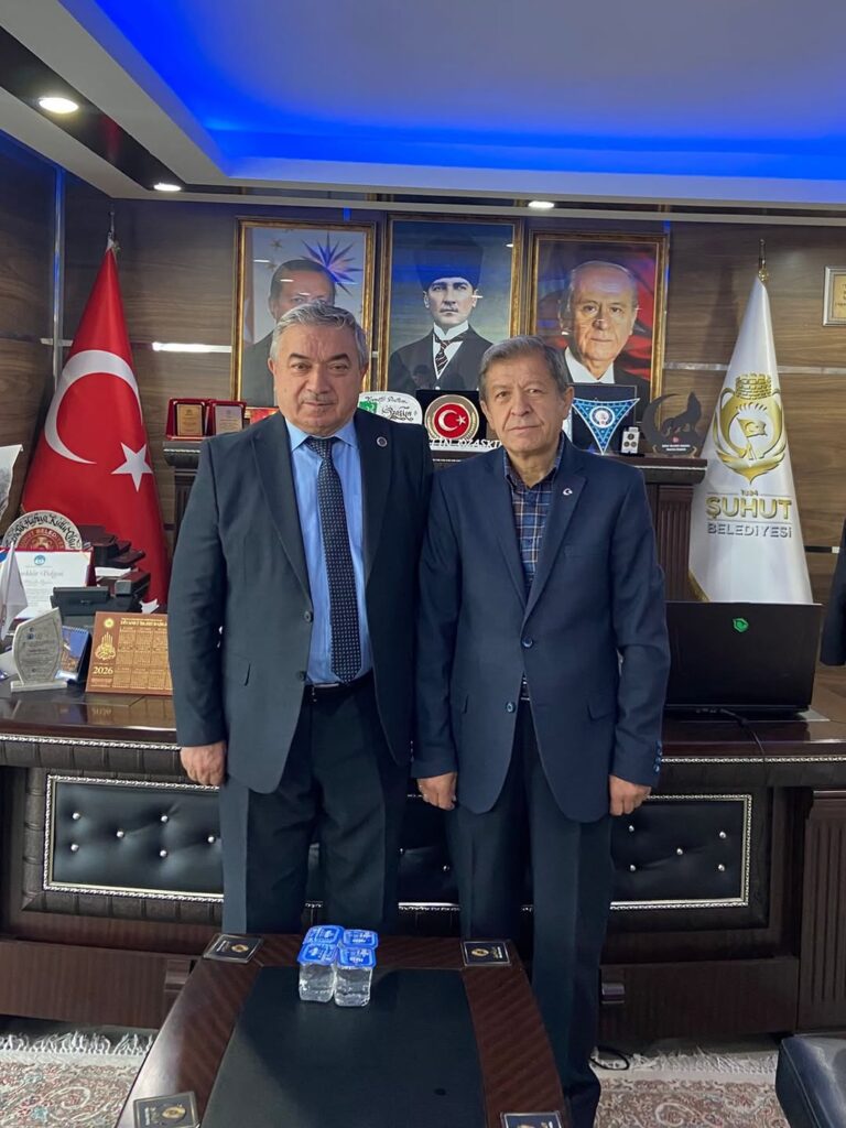 Şuhut Belediye Başkanı Muhittin Özaşkın, Önceki Dönem Belediye Başkanı Mevlüt Can’a Nazik Ziyaretlerinden Dolayı Teşekkür Etti