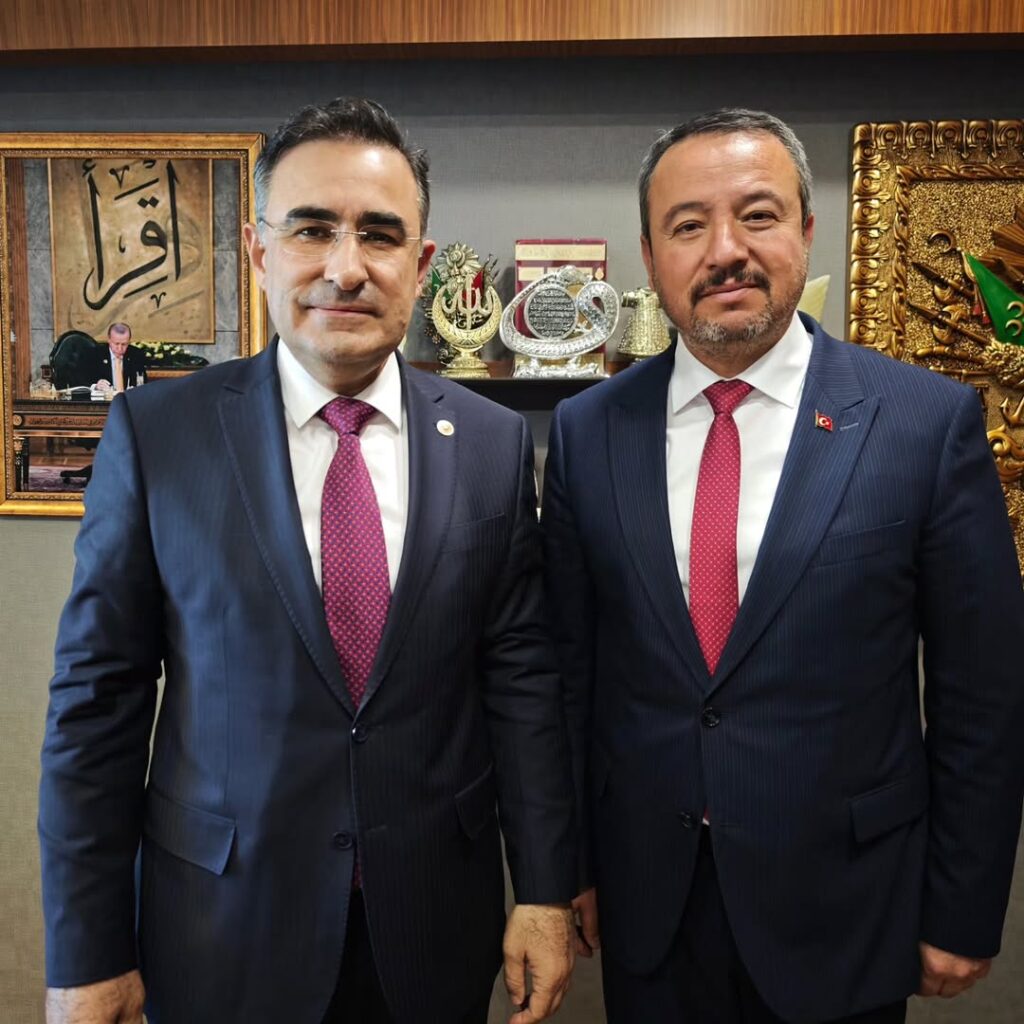 Ak Parti Afyonkarahisar Milletvekili Hasan Arslan, Sandıklı Belediye Başkanı Adnan Öztaş’ı Gazi Meclisinde Ağırladı