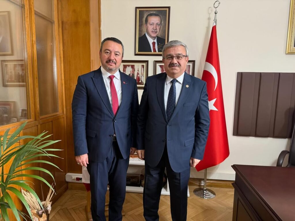 Ak Parti Milletvekili İbrahim Yurdunuseven’den Sandıklı Belediye Başkanı Adnan Öztaş’a Teşekkür Ziyareti