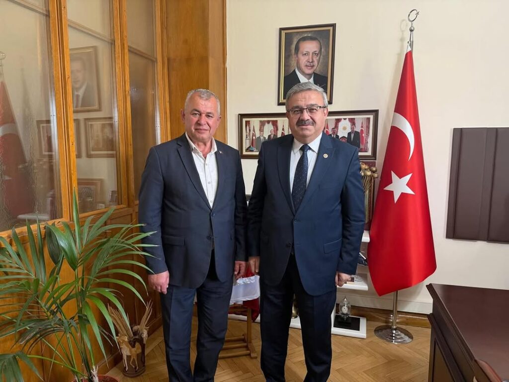 AK Parti İhsaniye İlçe Başkanı Mehmet Yılmaz TBMM’de Misafir Edildi