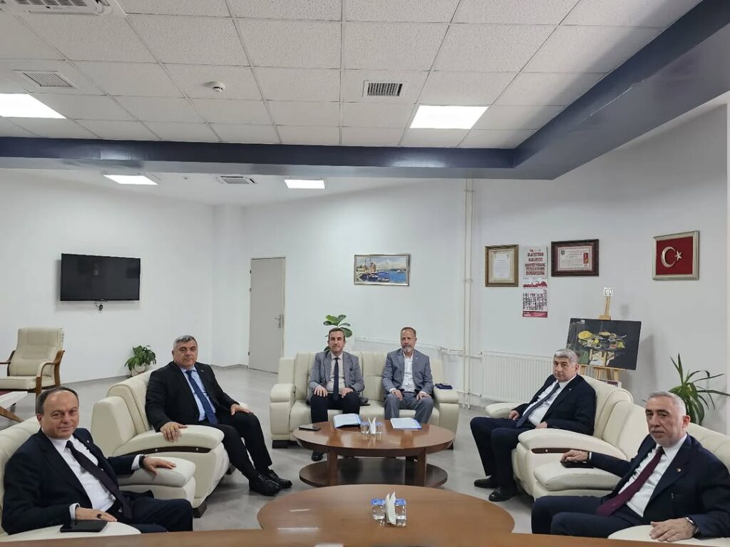 Afyonkarahisar İl Milli Eğitim Müdürlüğü’nden Mesleki Eğitim İş Birliği ve Değerlendirme Toplantısı