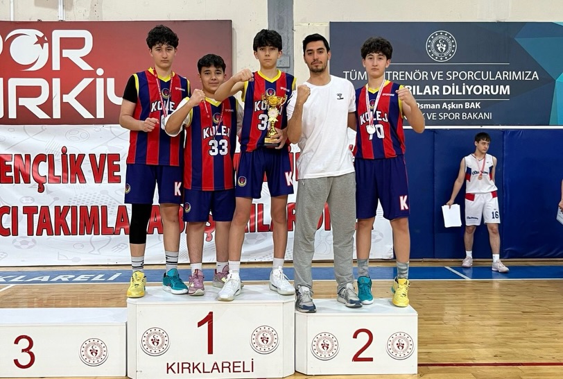 TED Afyon Koleji 3×3 Basketbol Takımı Türkiye İkincisi Oldu