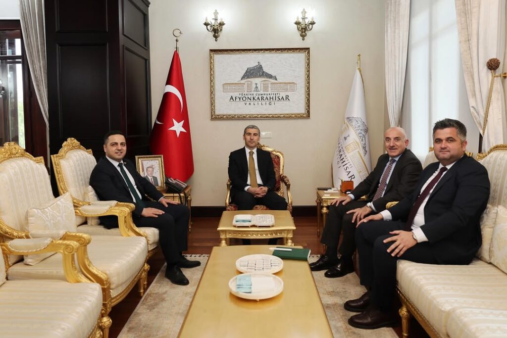 Afyonkarahisar Valiliği, Vali Dr. Naci Aktaş’ın Şekerbank Yetkililerini Kabul Etti
