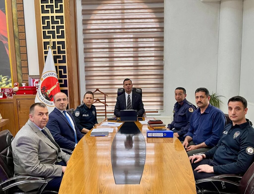 Afyonkarahisar SinanPaşa Kaymakamlığı’ndan Önemli Toplantı