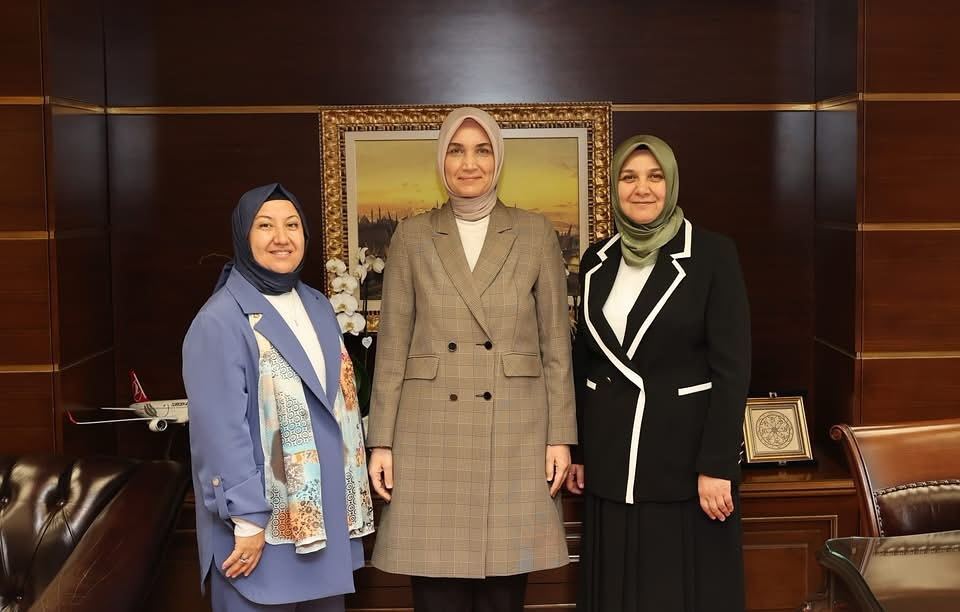 İhsaniye Belediye Başkanı Emine Gökçe’den İçişleri Bakanlığı Ziyareti