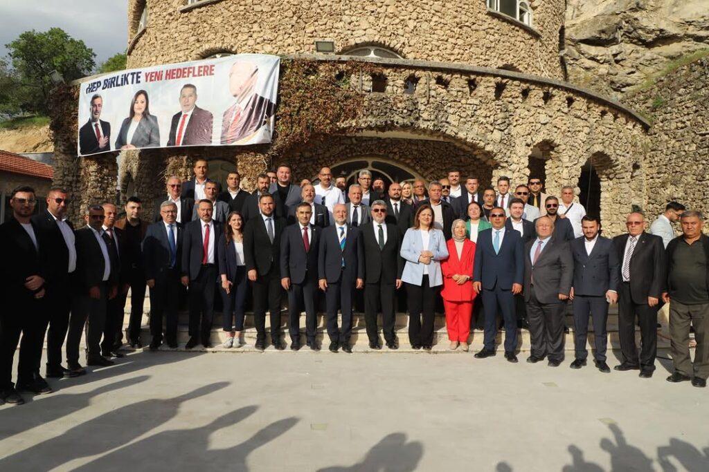 Ak Parti Afyonkarahisar Milletvekili Ali Özkaya, Dinar Suçıkan Sosyal Tesisleri’ni İnceledi