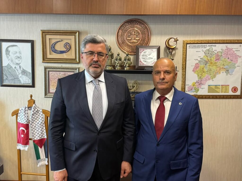 Ak Parti Afyonkarahisar Milletvekili Ali Özkaya’dan İrfan Seçen Ziyareti