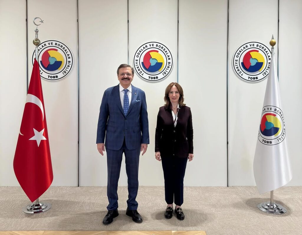 TOBB Başkanı Mustafa Rifat Hisarcıklıoğlu, Kütahya Ticaret ve Sanayi Odası Yönetim Kurulu Başkanı Esin Gürdal Argat’ı Ağırladı