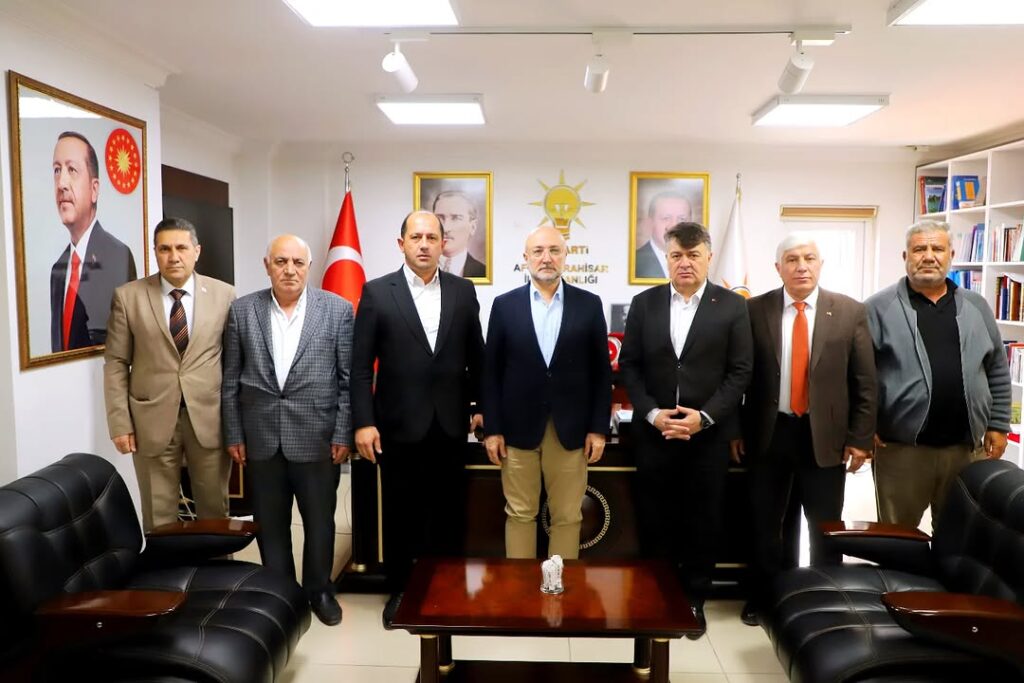 AK Parti Afyonkarahisar İl Başkanlığı, Şoförler ve Otomobilciler Esnaf Odası Başkanı İbrahim Karataş’ı Ağırladı