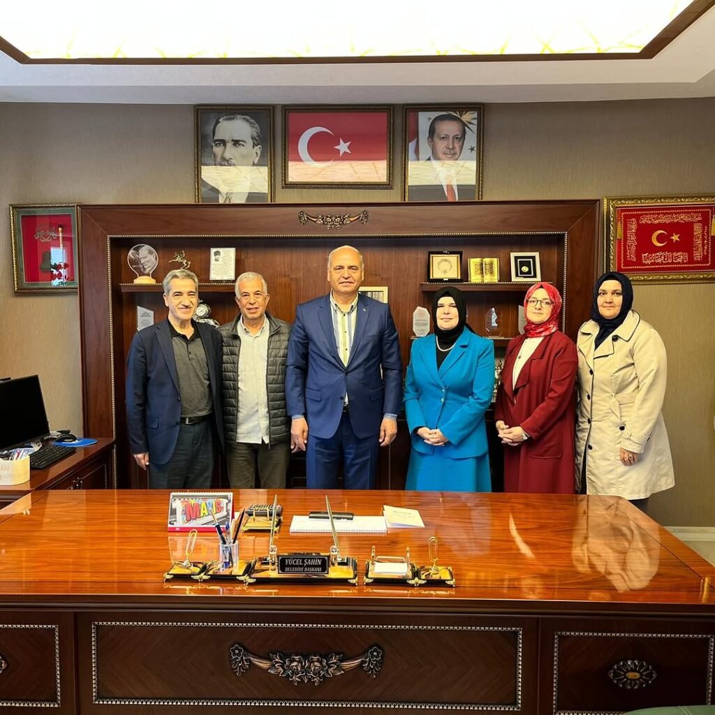 Kadınanalar Kültür Derneği Başkanı ve Yönetim Kurulu Üyeleri Ziyaret Edildi