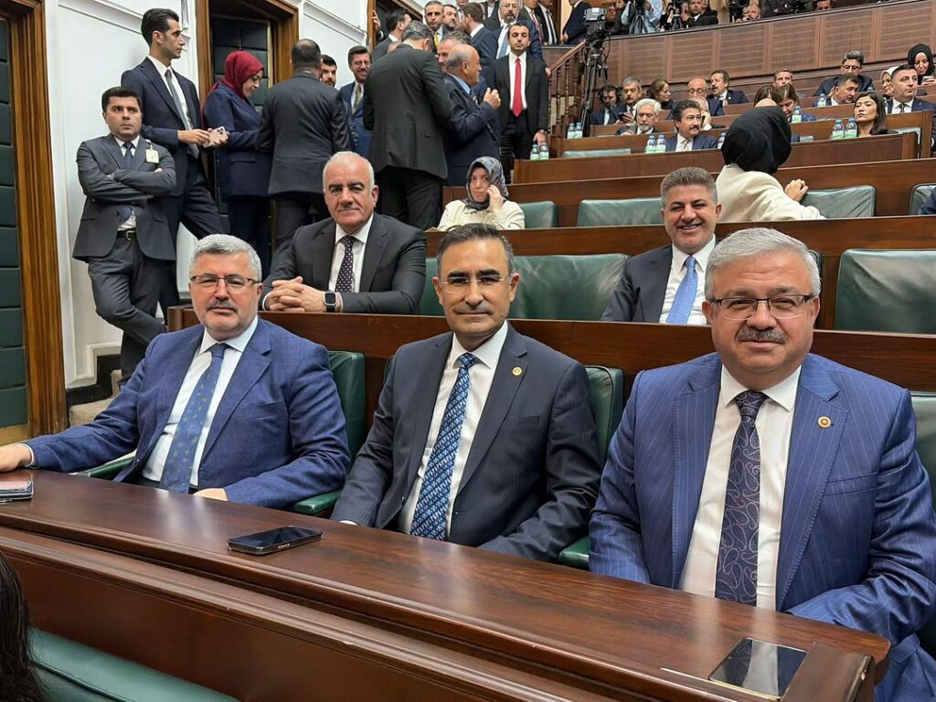 AK Parti TBMM Grup Toplantısında Genel Başkan Erdoğan’ın Konuşması Dinlendi