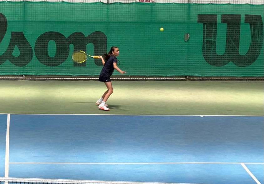 Afyonkarahisar’da 12 Yaş Hafta Sonu Tenis Turnuvası Tamamlandı