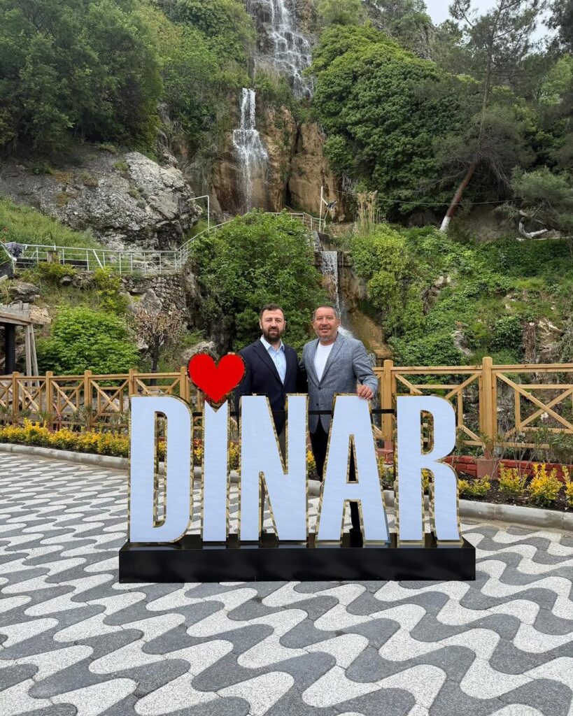 AK Parti Afyonkarahisar Teşkilat Uzmanı Dinar Belediye Başkanı Veysel Topçu’yu Ziyaret Etti