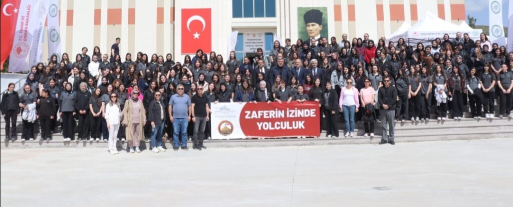 ZAFERİN İZİNDE YOLCULUK”