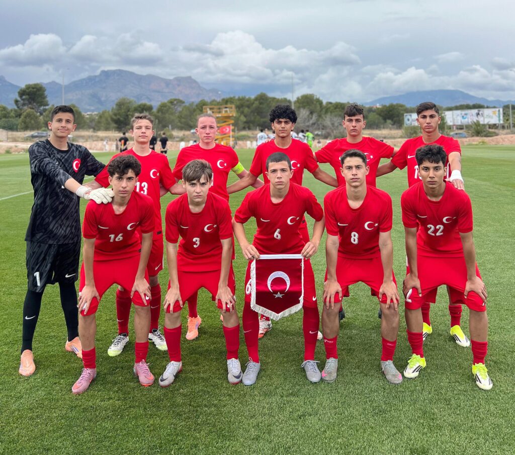 U14 Milli Takım, Birleşik Arap Emirlikleri’ni Yendi