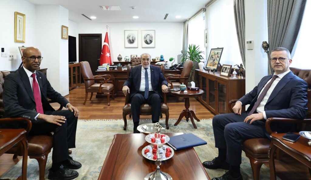 Musa Kulaklıkaya, Somali Büyükelçisi’ni kabul etti