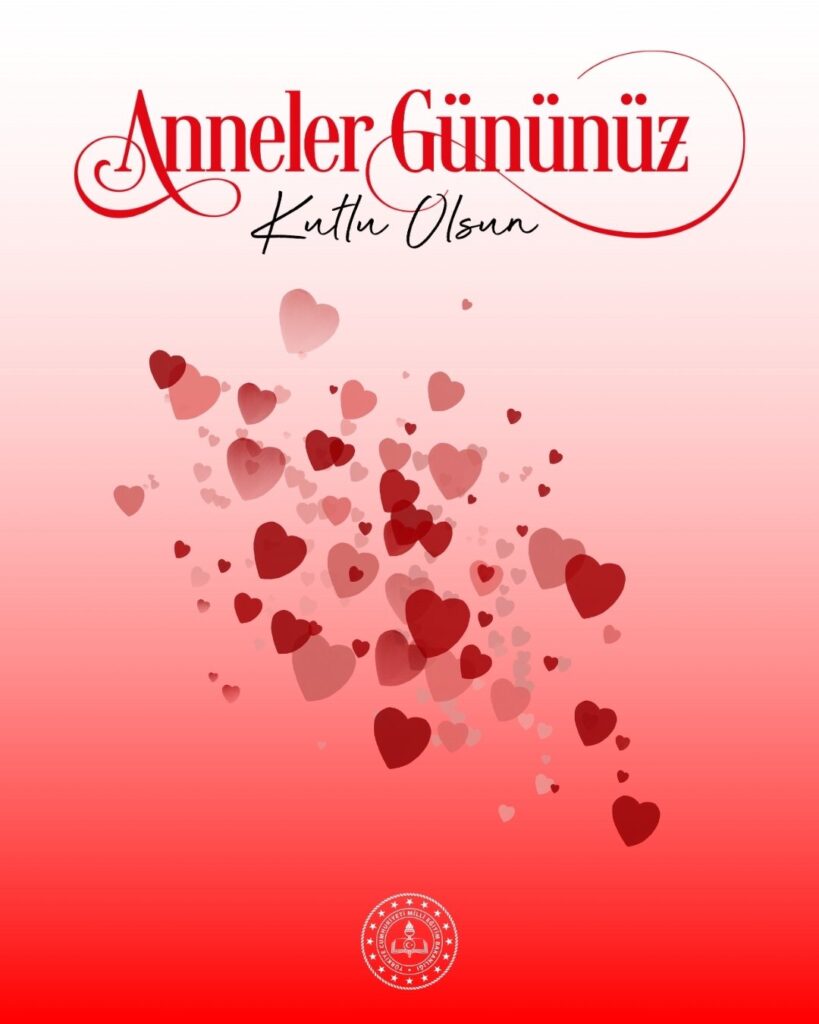 Anneler Günü’nde annelere duyulan sevgi vurgulandı