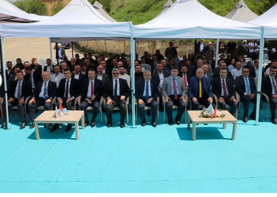SANDIKLI’DA TARIM VE HAYVANCILIK FUARI AÇILDI
