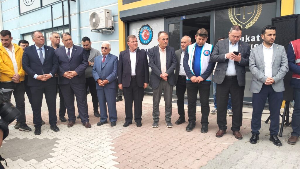 USLU: “1 MAYIS İDEOLOJİK DEĞİL, EMEK GÜNÜDÜR”