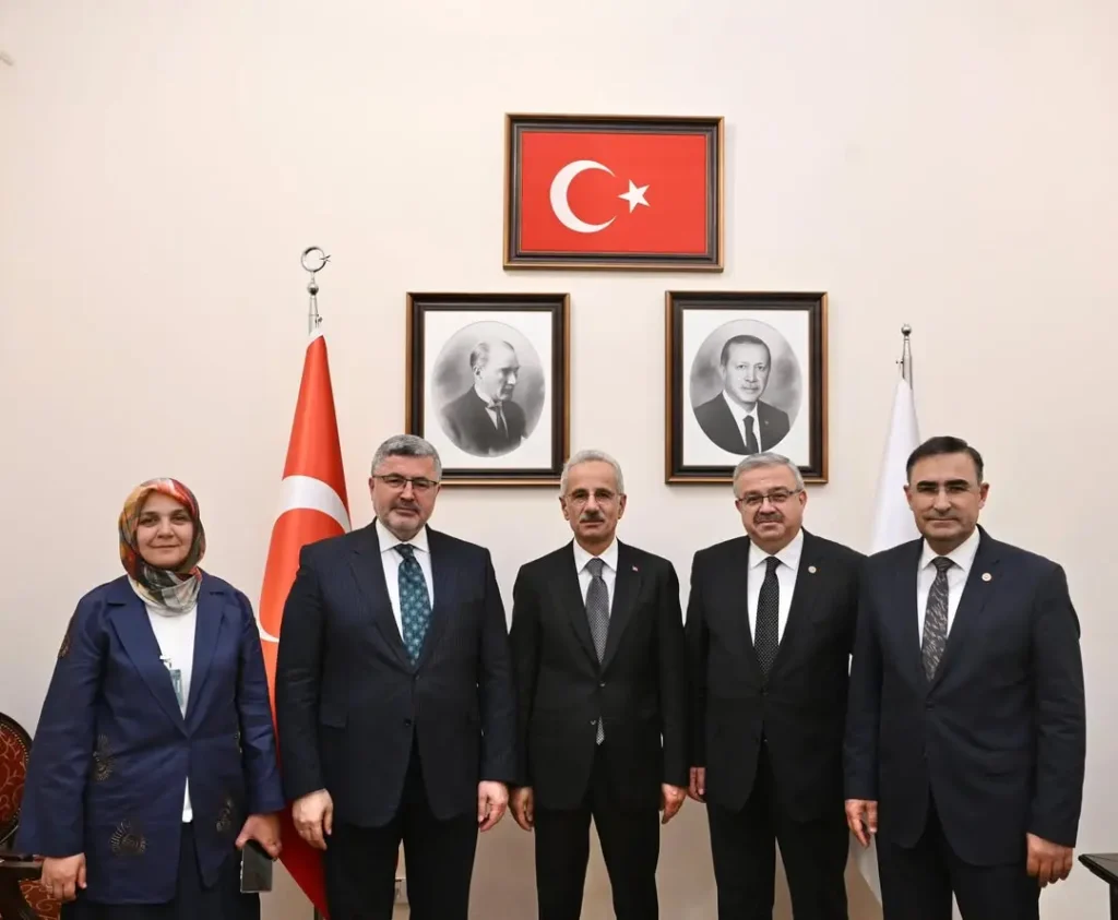 Afyonkarahisar’ın Ulaşım Talepleri Bakan Uraloğlu’na İletildi