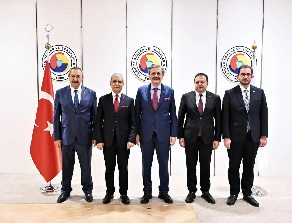 Şanlıurfa Milletvekili Abdürrahim Dusak ile İş Dünyası Temsilcileri TOBB Başkanı Mustafa Rifat Hisarcıklıoğlu’nu Ziyaret Etti