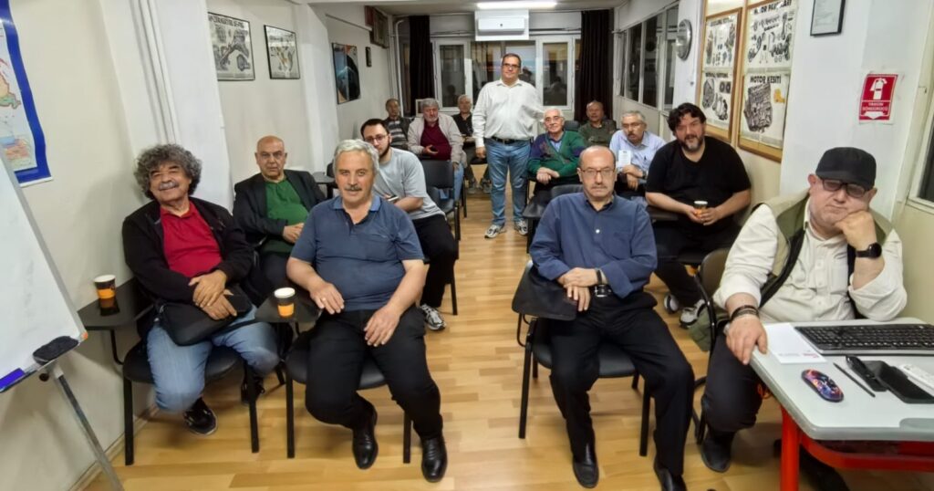 Hüseyin Bay’dan İslam Dünyası ve Batı Üzerine Çarpıcı Değerlendirmeler