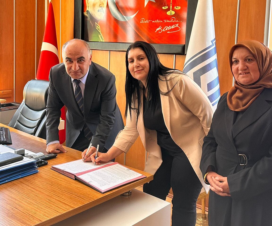 DENETİMLİ SERBESTLİK MÜDÜRLÜĞÜ İLE BEYAZAY DERNEĞİ ARASINDA İŞ BİRLİĞİ PROTOKOLÜ İMZALANDI