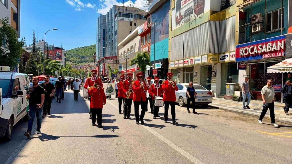 Afyonkarahisar’da Çevre İçin Anlamlı Yürüyüş